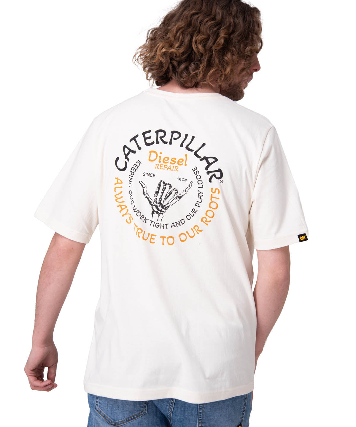 Polera Manga Corta Hombre Tough Cut Graphic Blanco