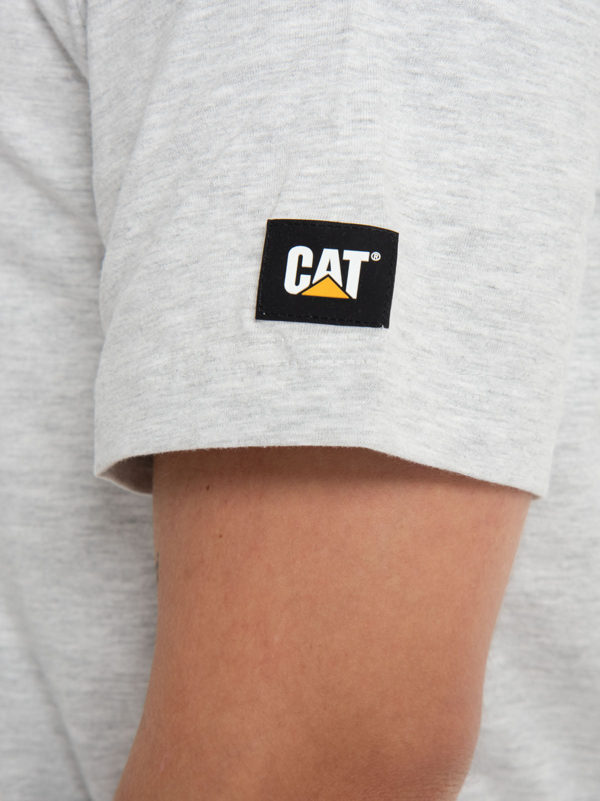 Polera Manga Corta Casual Hombre Essential S/S Tee Gris Cat