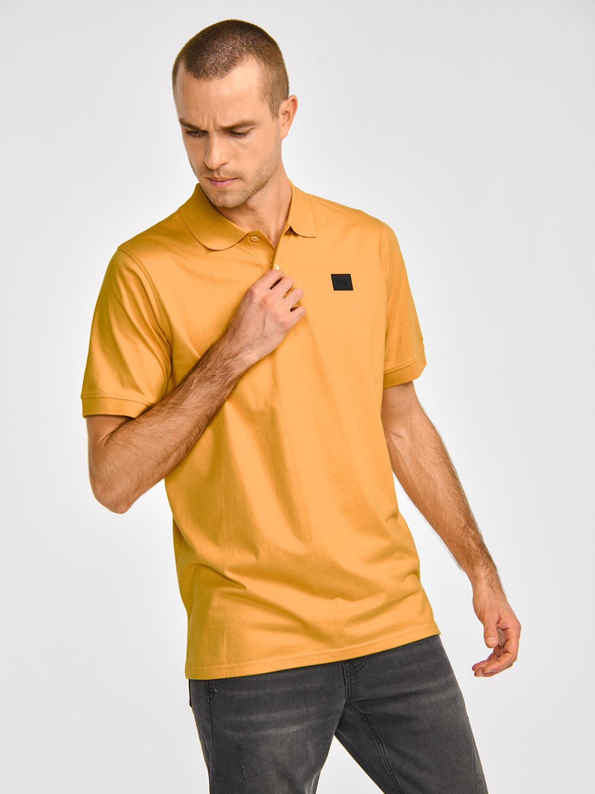 Polera Polo Casual Hombre CAT LOGO JERSEY POLO Amarillo CAT