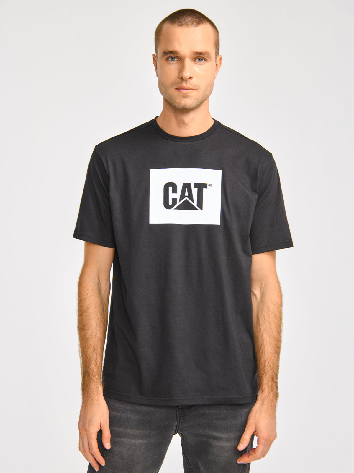Polera Manga corta Casual Hombre REFLECTIVE CAT LOGO TEE Negro CAT