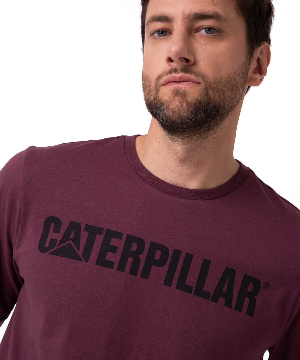 Polera Manga Corta Hombre Logo Caterpillar Granate