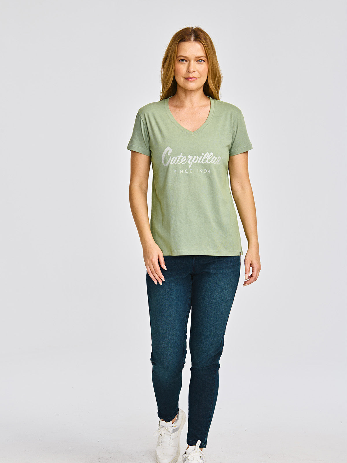 Polera Manga corta Casual Mujer CATERPILLAR SCRIPT V-NECK TEE Verde CAT