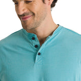 Polera Manga Corta Henley Hombre Burnout Azul Claro CAT