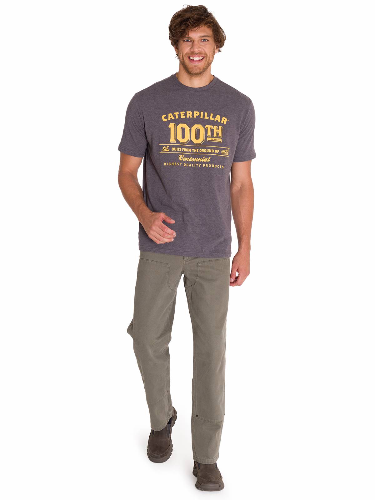 Polera Manga Corta Casual Hombre CENTENNIAL 100 YEARS GRAPHIC TEE Gris Clara Cat