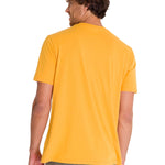 Polera Manga Corta Casual Hombre EQUIPMENT GRAPHIC TEE Amarilla Cat