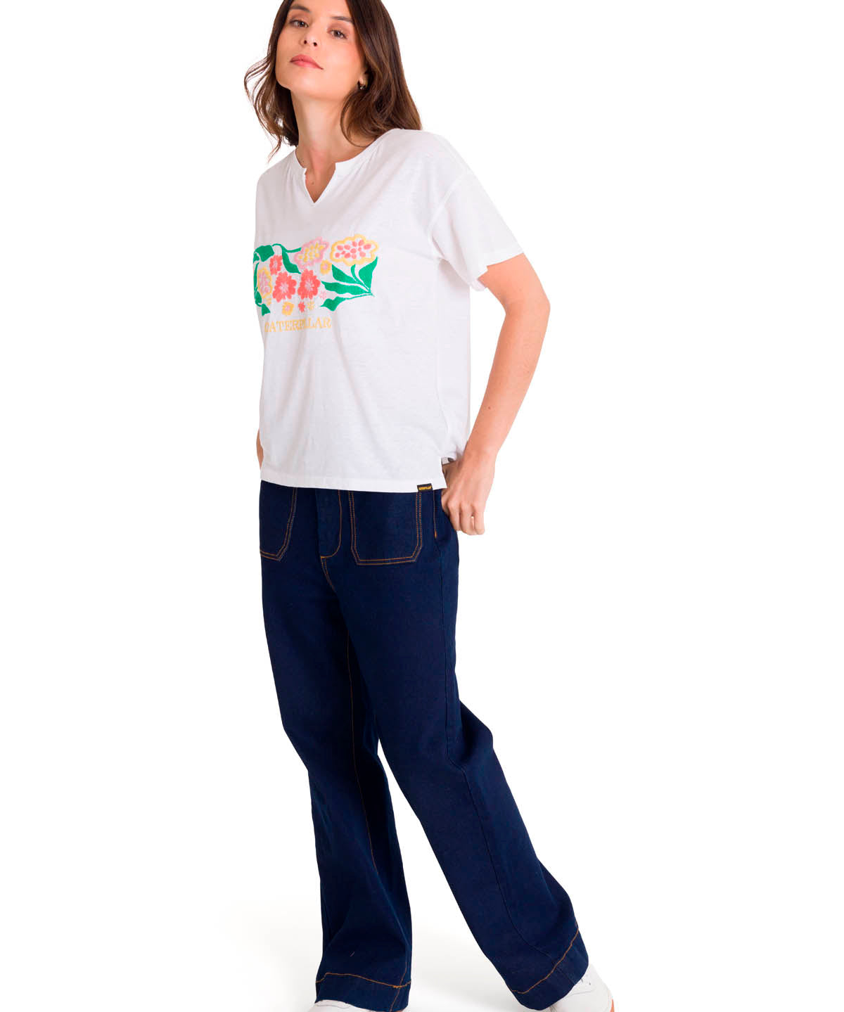 Polera Manga Corta Casual Mujer NOTCH NECK EMBROIDERED FLORAL TEE Blanca Cat