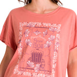 Polera Manga Corta Casual Mujer RELAXED FLORAL GRAPHIC TEE Rosada Cat