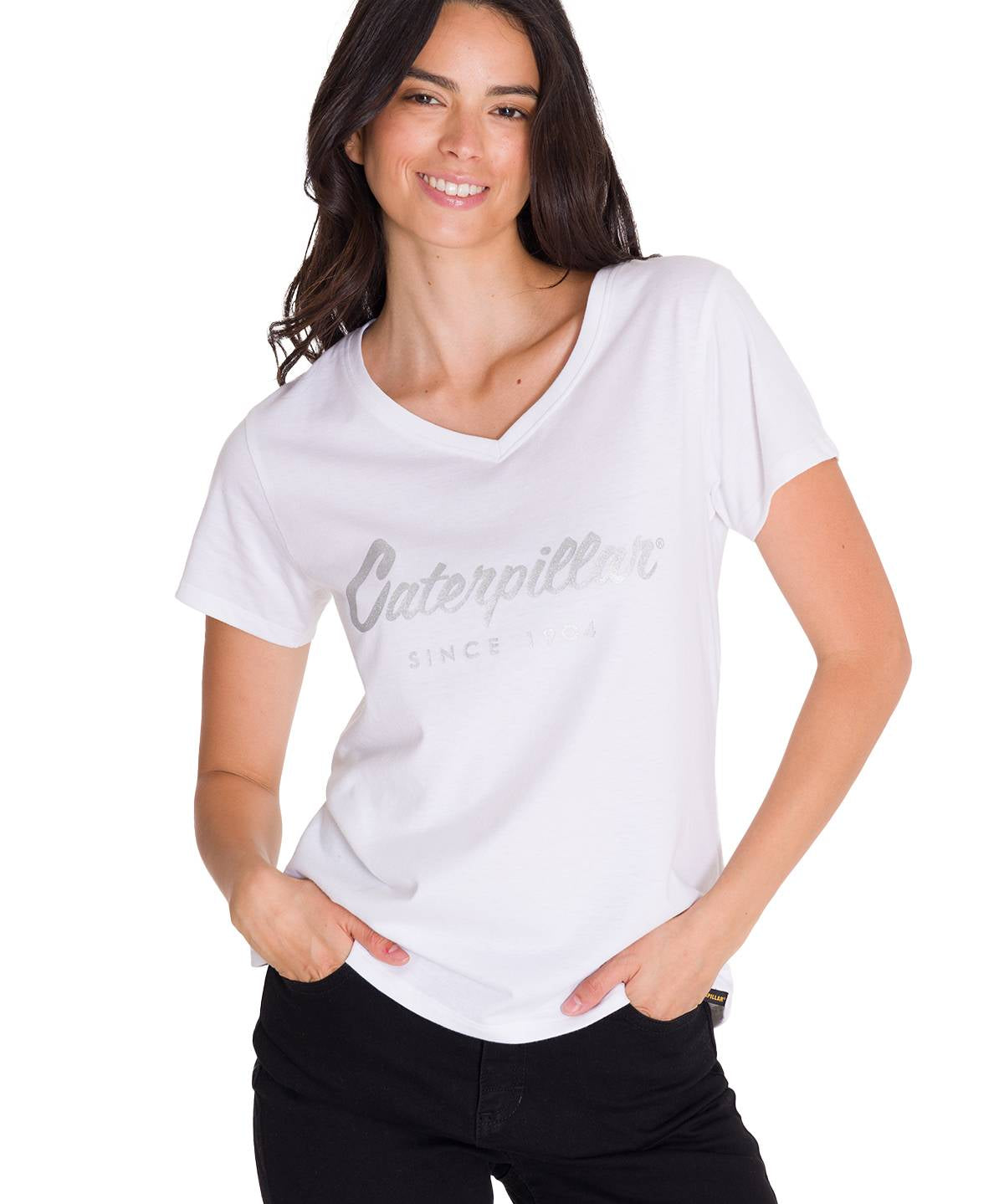 Polera Manga Corta Cuello V Mujer CAT METALLIC SCRIPT V-NECK TEE Blanca Cat