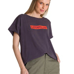 Polera Manga Corta Mujer Diseño Espalda Gris CAT