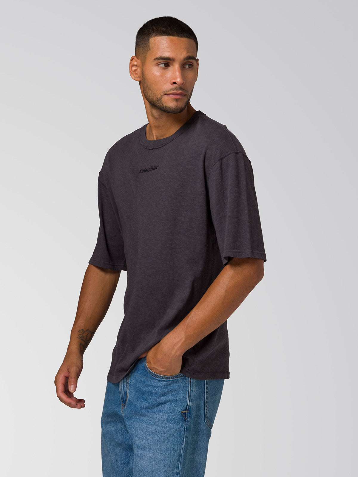 Polera Manga Corta Hombre Slub Knit Relaxed Negro Cat