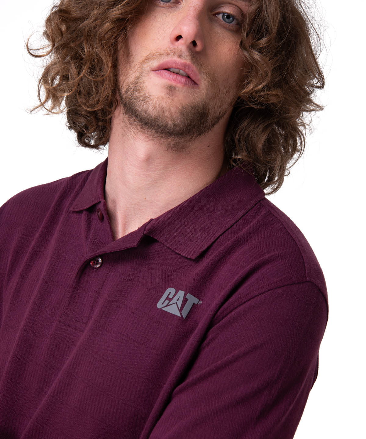Polera Manga Corta Hombre Cat Logo Pique Morado