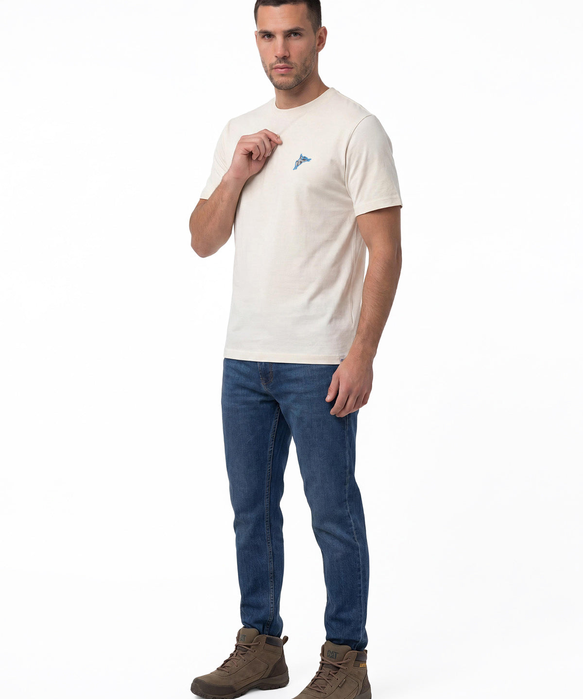 Polera Manga Corta Hombre Diseño Western Blanco Cat