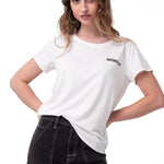 Polera Manga Corta Mujer Logo Caterpillar Blanco