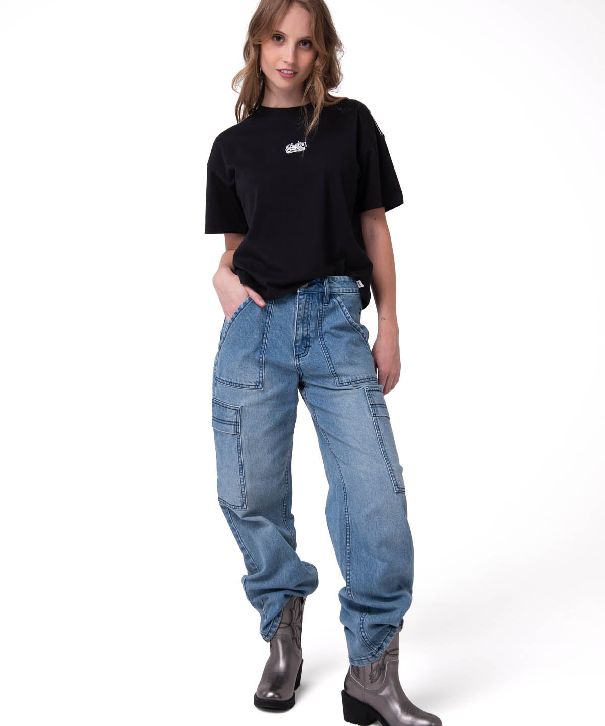 Polera Manga Corta Mujer Caterpillar Culture Negro