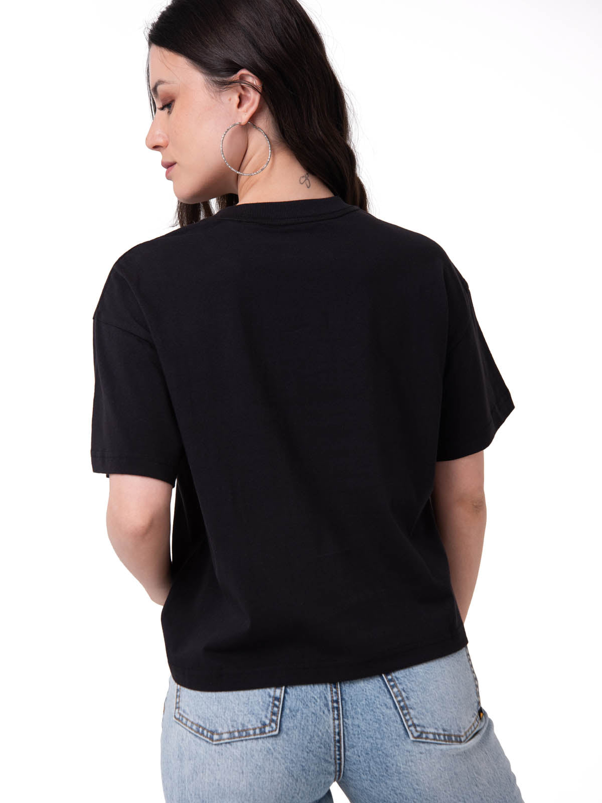 Polera Manga Corta Mujer Caterpillar Heart Negro