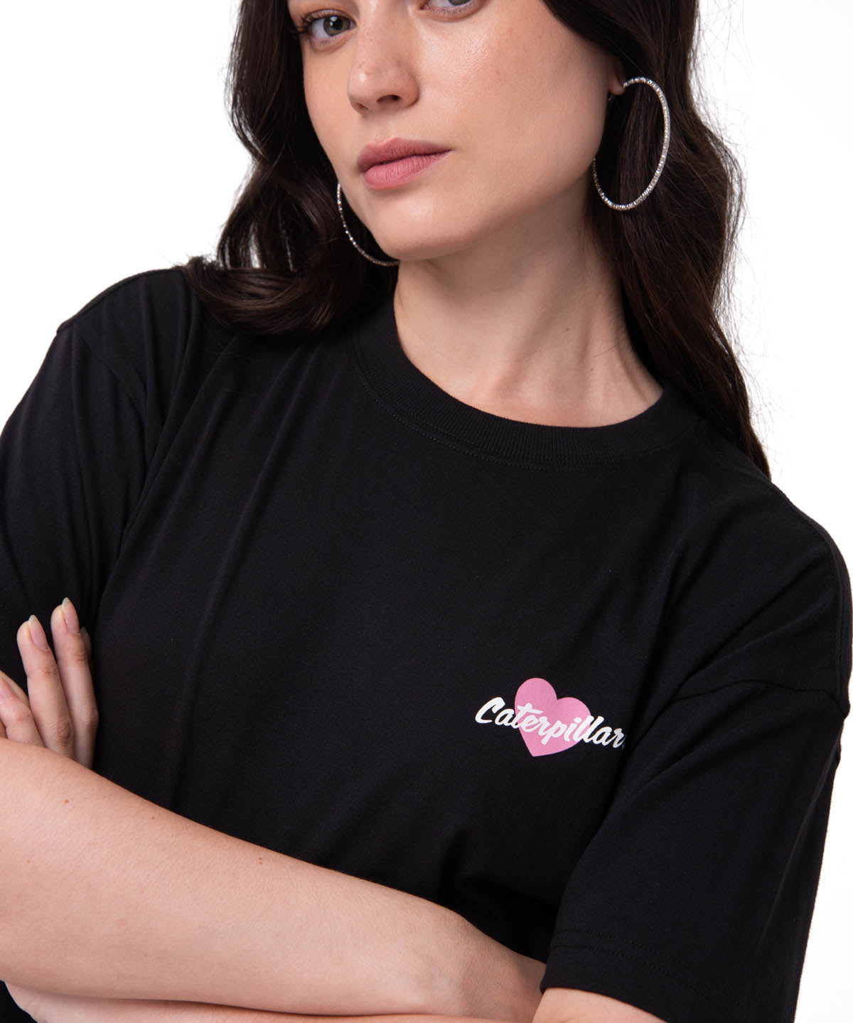 Polera Manga Corta Mujer Caterpillar Heart Negro