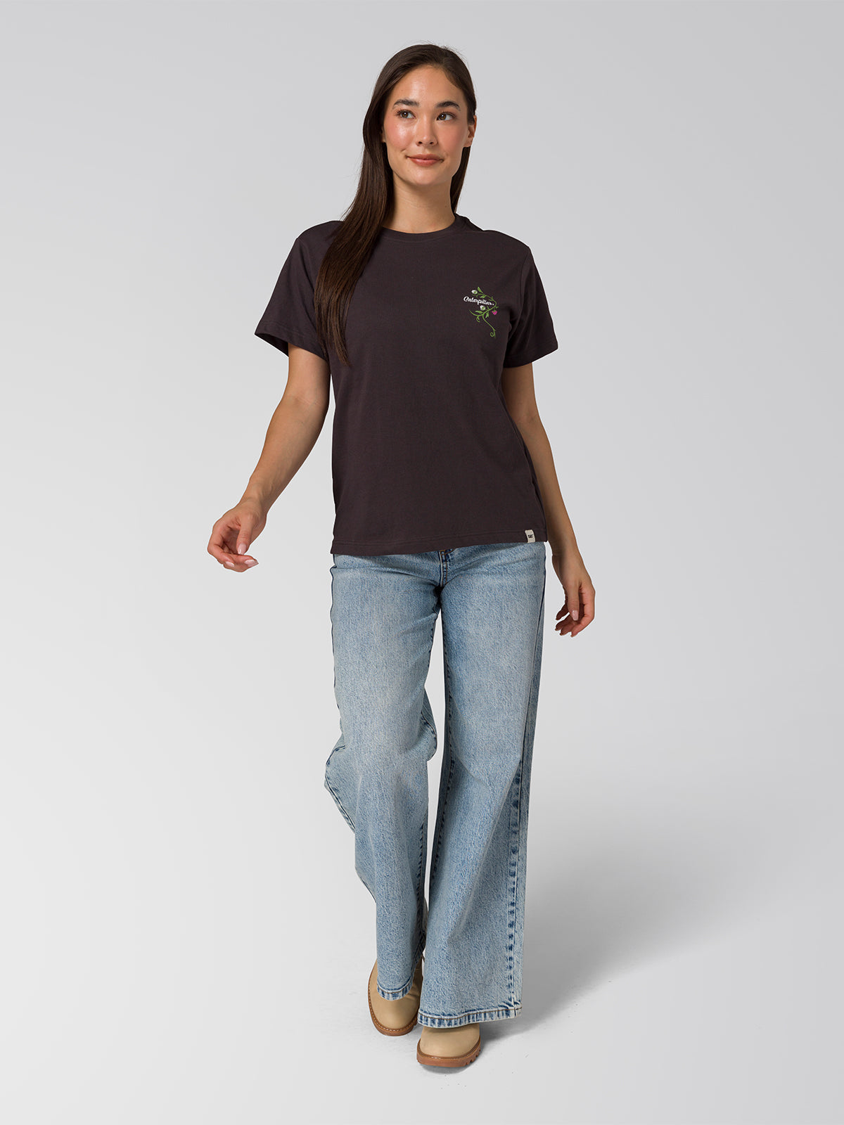 Polera Manga Corta Mujer Prisma Flora Negro Cat