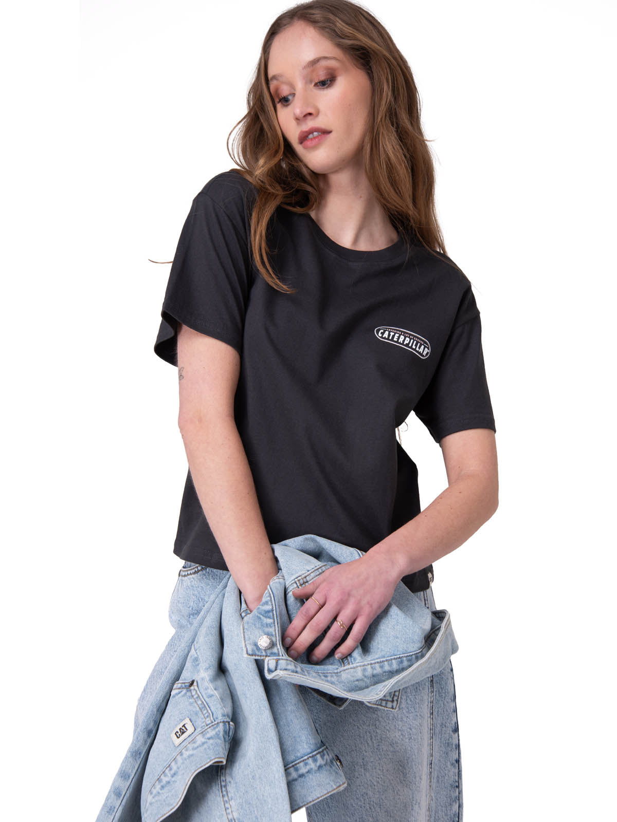 Polera Manga Corta Mujer Boxy Tractor Co Negro