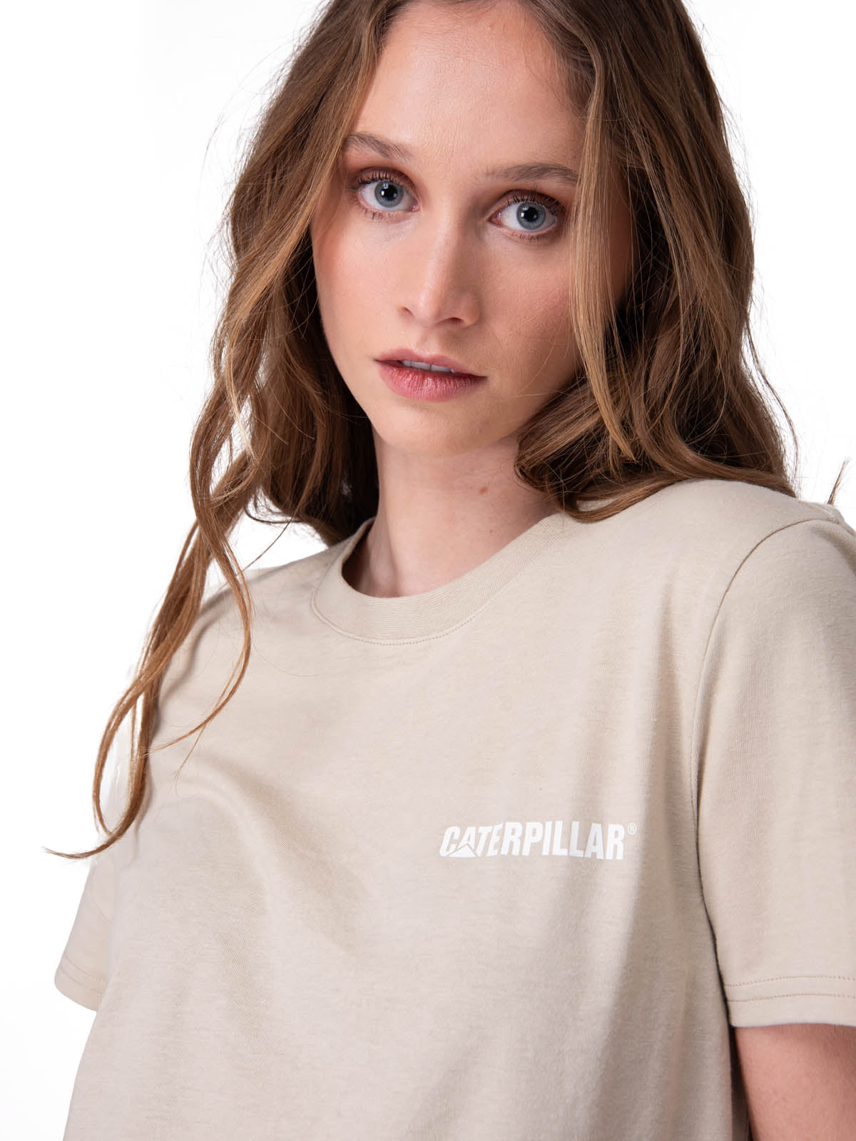 Polera Manga Corta Mujer Caterpillar Logo Tee Beige/Crudo