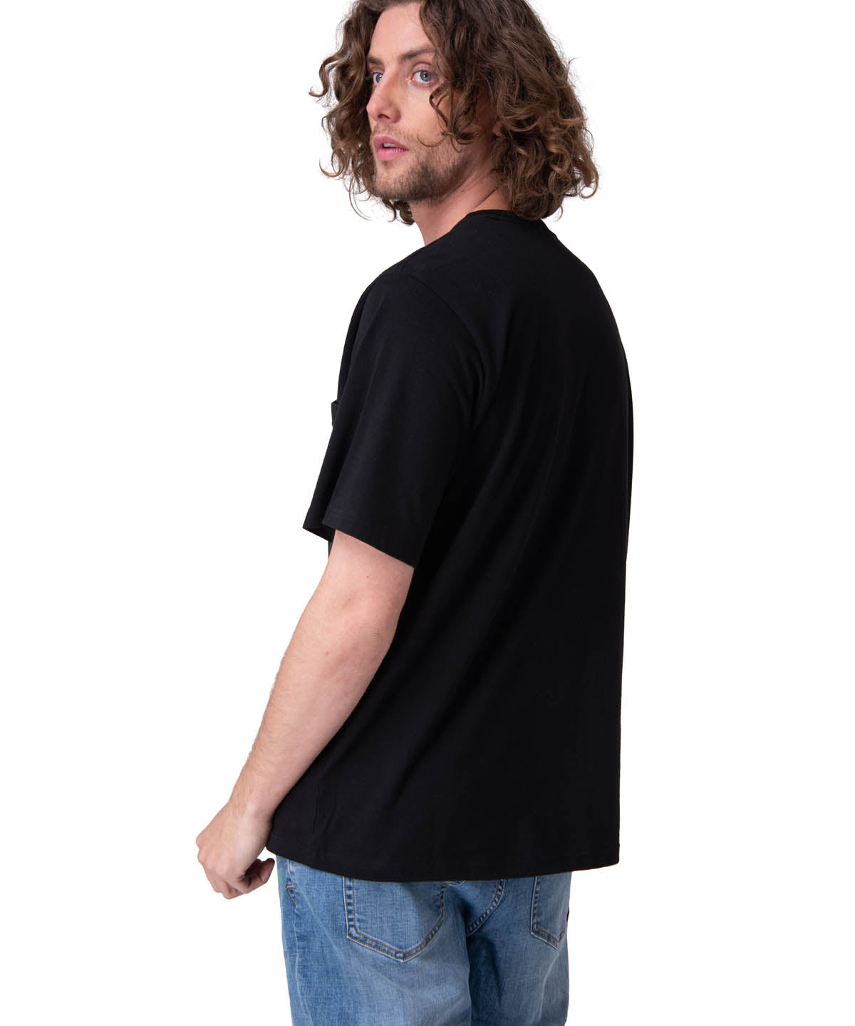 Polera Manga Corta Hombre Solid Pocket Label Negro