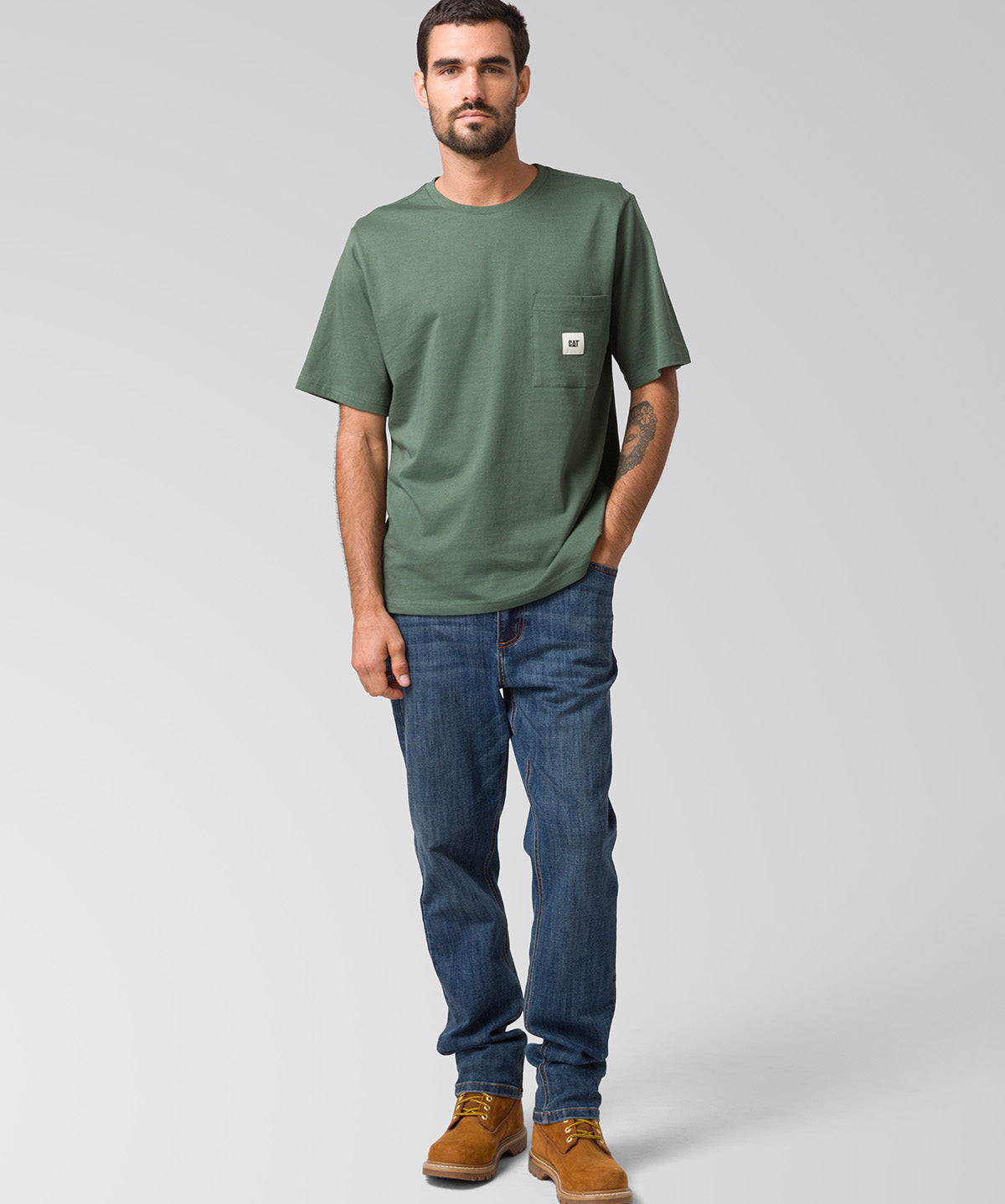 Polera Manga Corta Hombre Solid Pocket Label Verde