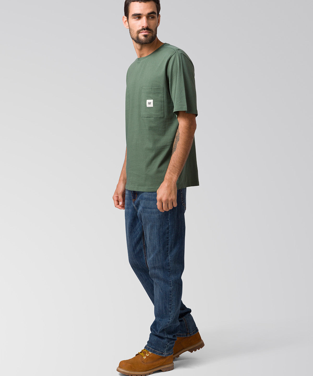 Polera Manga Corta Hombre Solid Pocket Label Verde