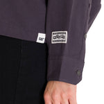 Camisa Manga Larga Mujer Heritage Uniform Boxy L/S Gris Oscuro Cat