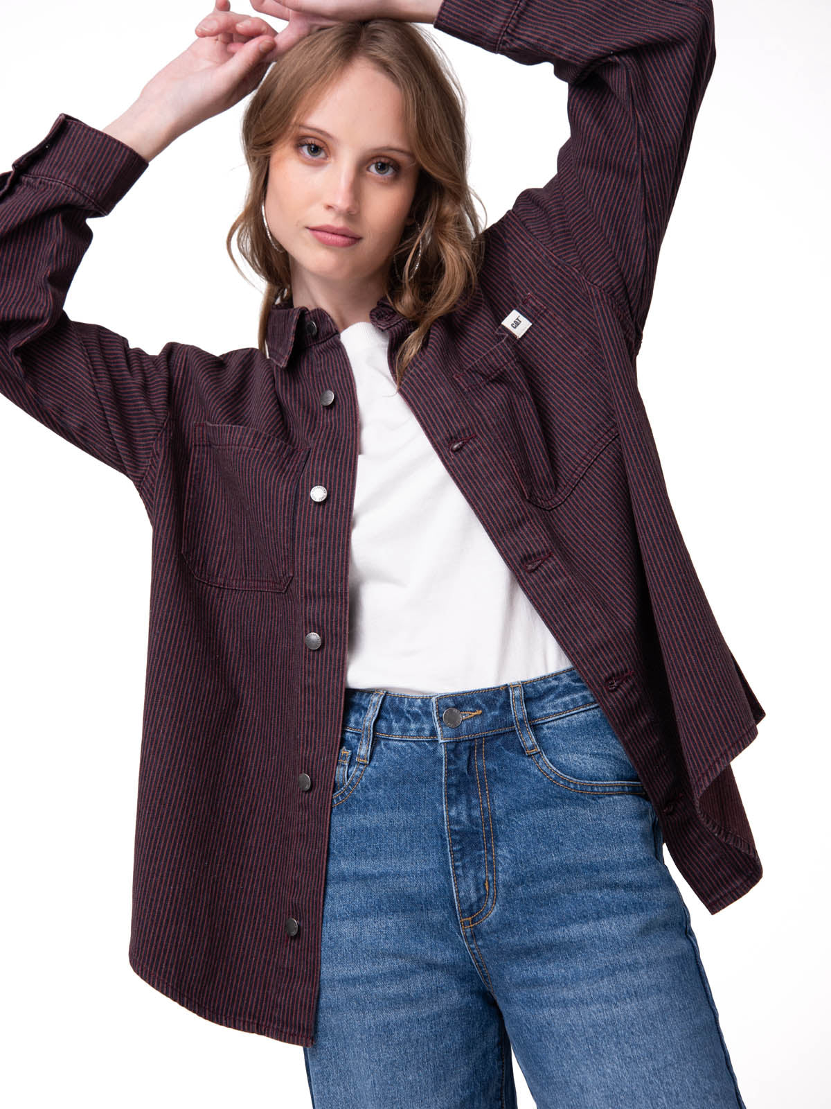 Camisa Denim Mujer Oversized Lineas Burdeo Cat