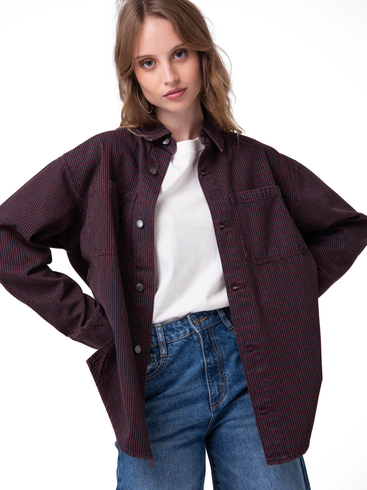 Camisa Denim Mujer Oversized Lineas Burdeo Cat