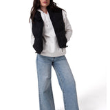 Chaqueta Vest Mujer Cropped Puffer Vest Negro CAT