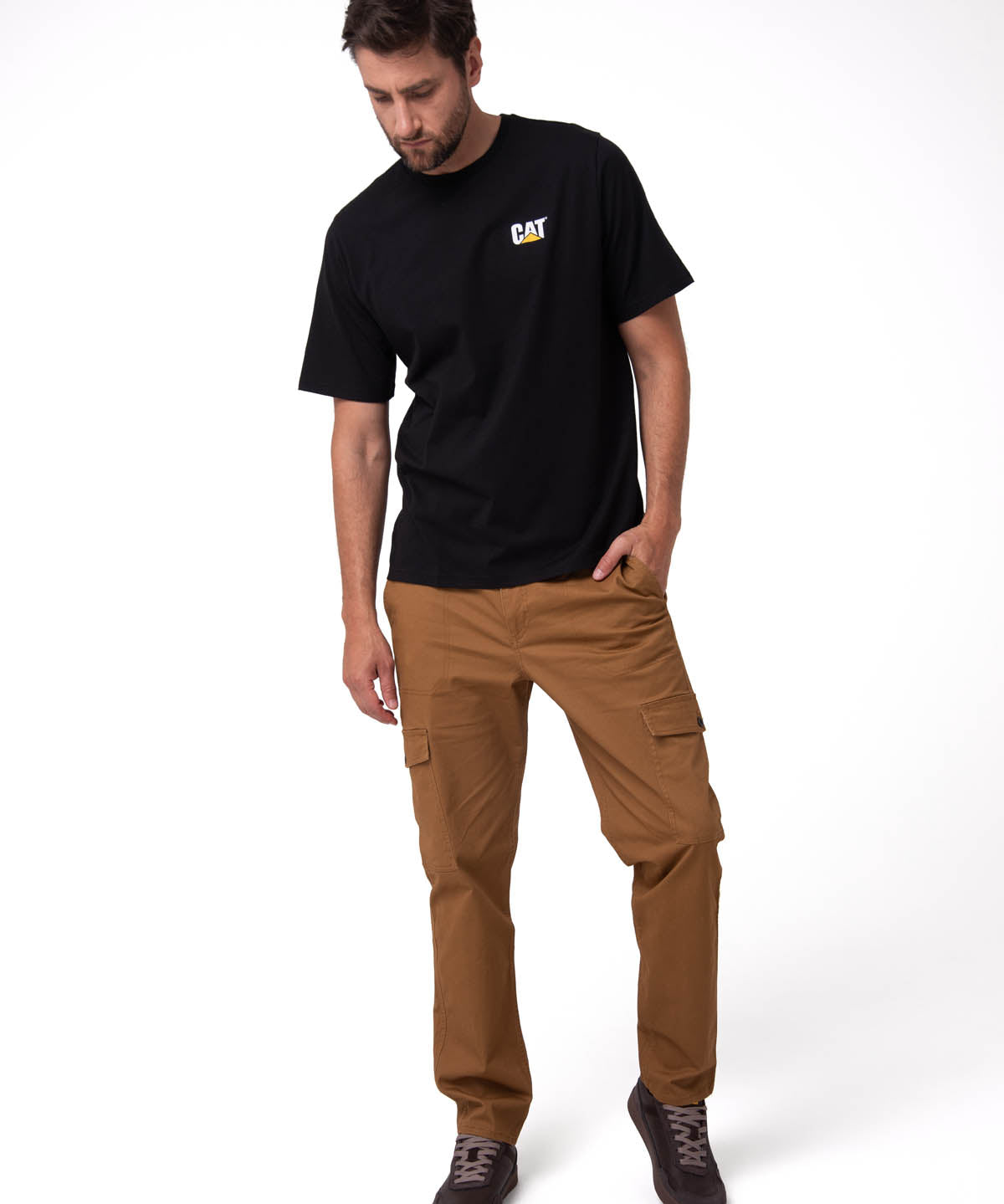 Pantalón Hombre Cargo Slim Café Cat