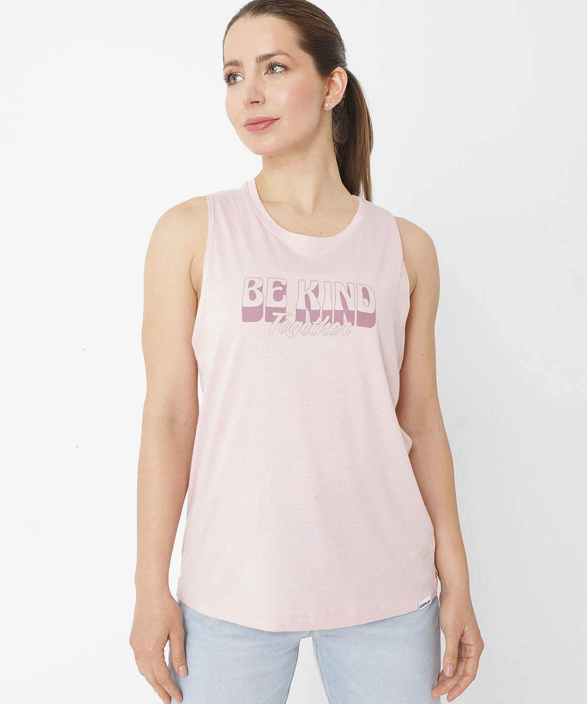 Polera Manga Corta Casual Mujer W Graphic Tank Morado Cat