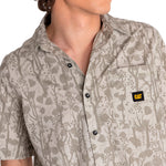 Camisa Manga corta Casual Hombre RELAXED PRINTED POPLIN S/S SHIRT Beige/Crudo CAT