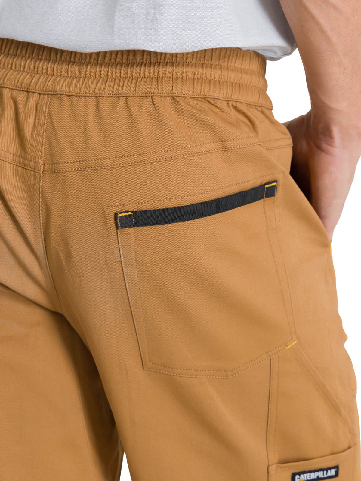 Short Cargo Hombre Fundation Café CAT