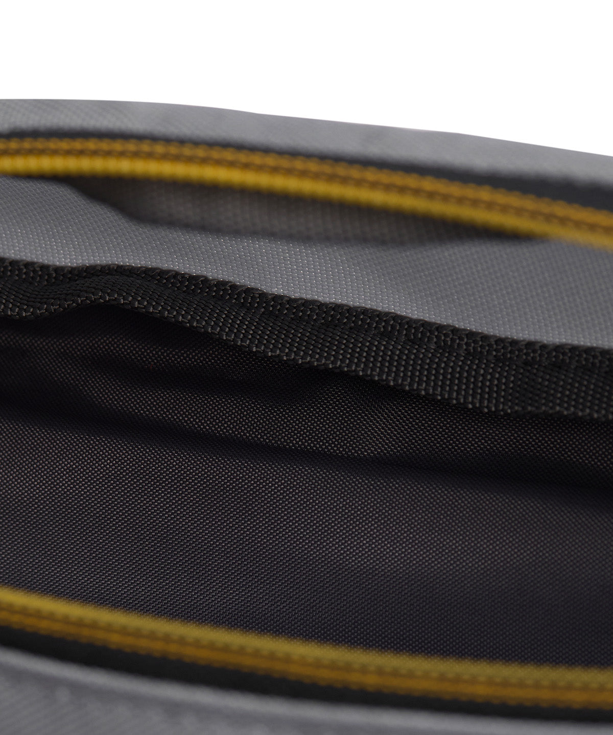 Banano Unisex Waist Bag Gris CAT