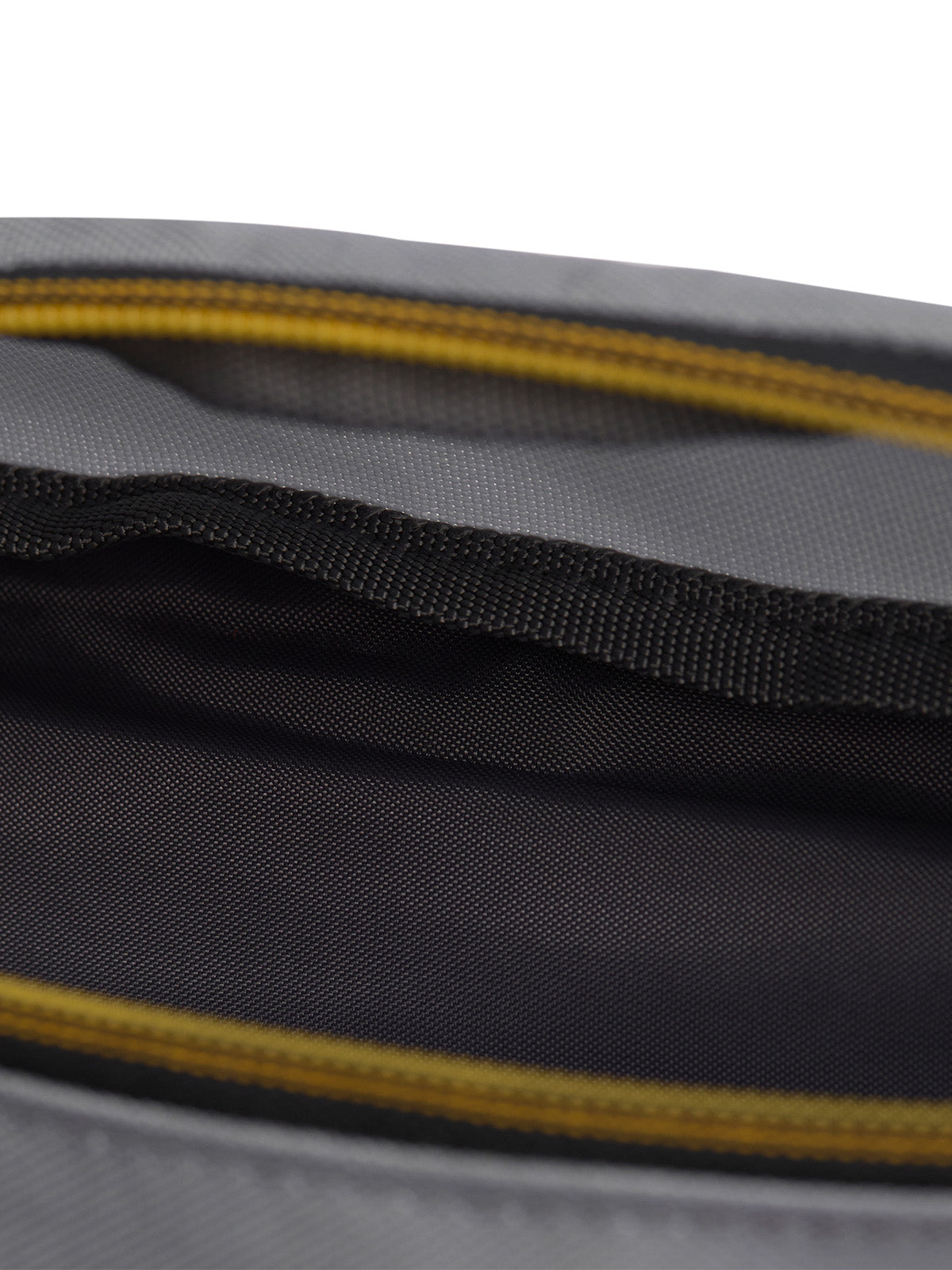 Banano Unisex Waist Bag Gris CAT