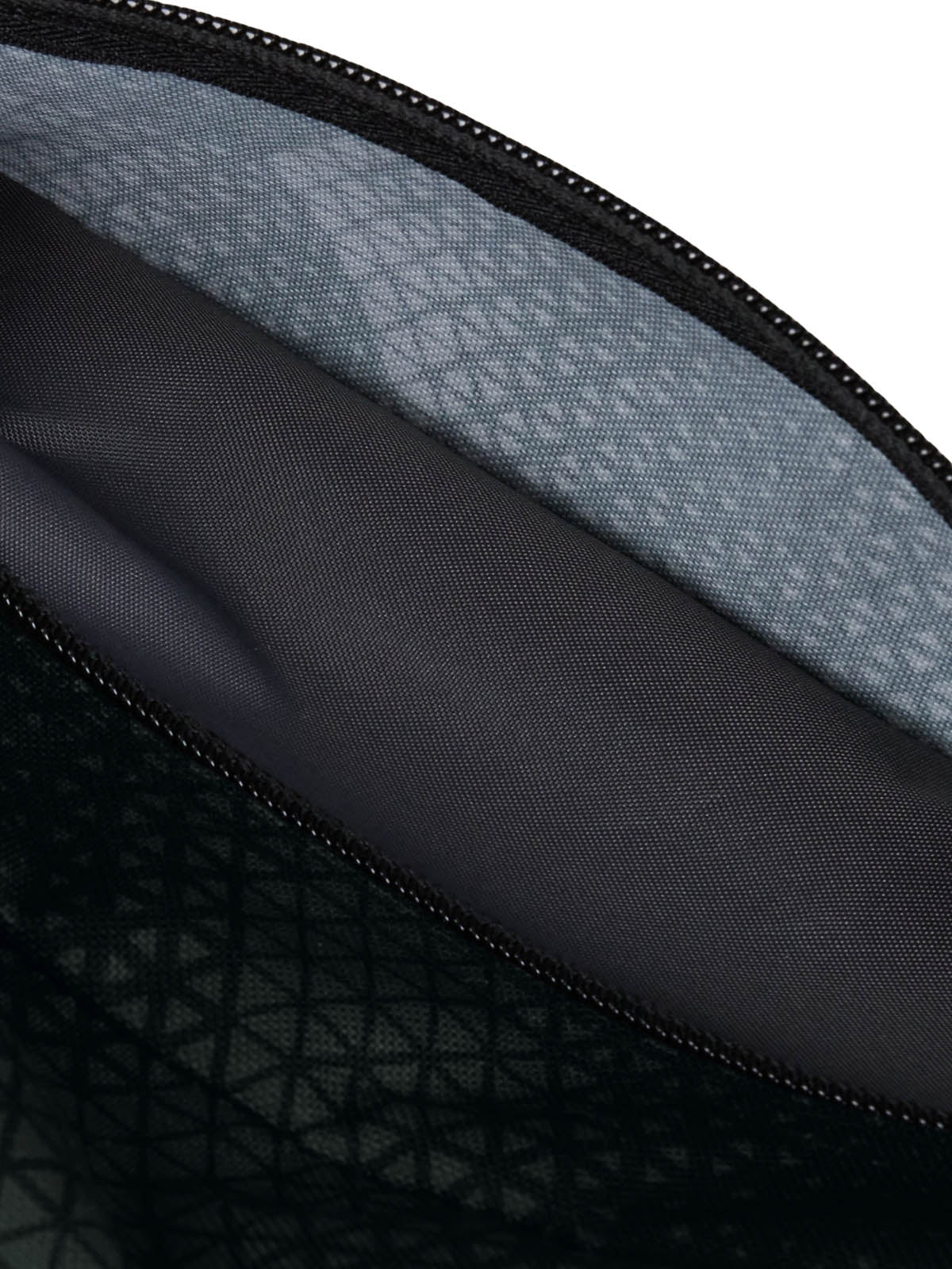 Banano Unisex Raymond Negro CAT