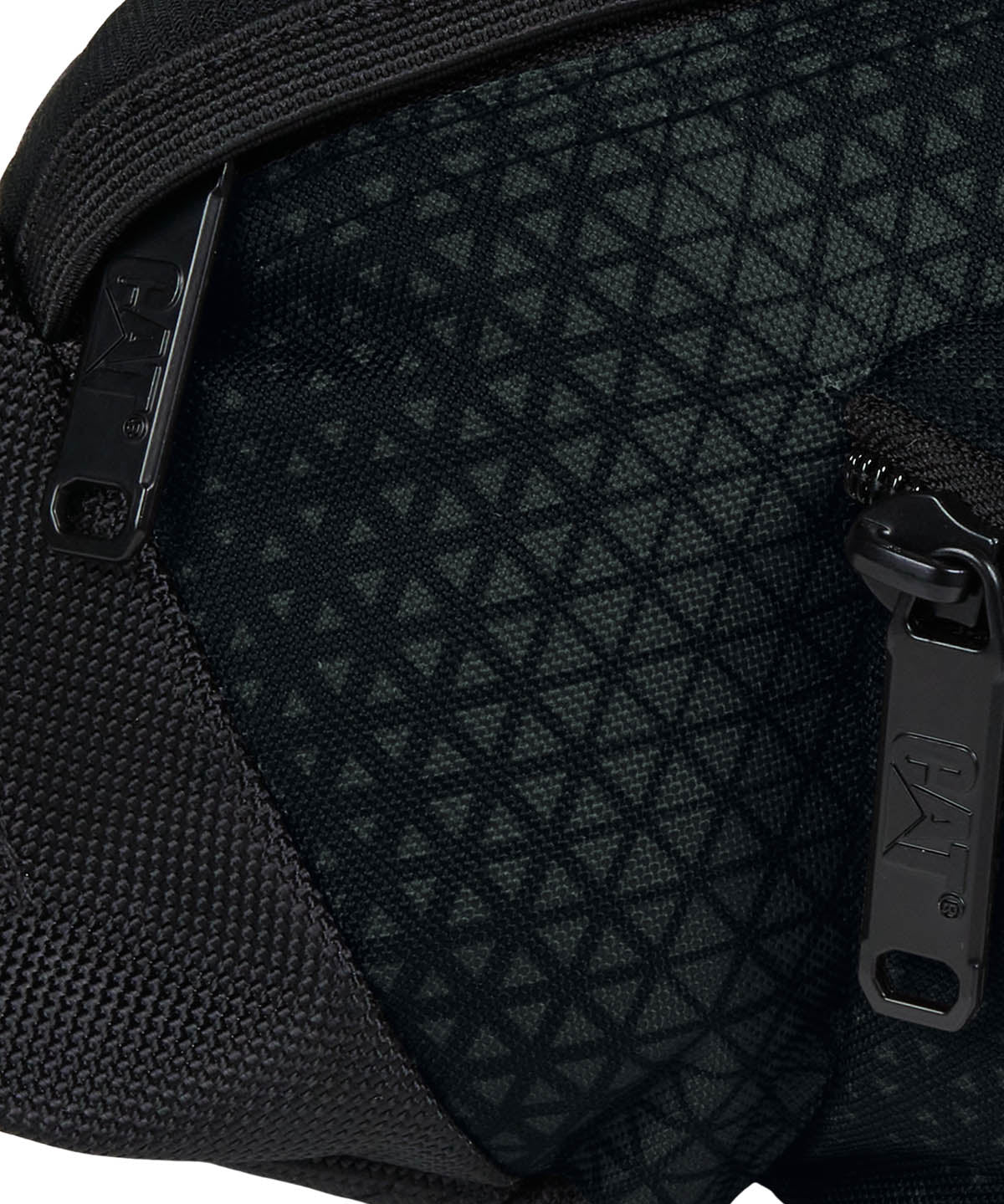 Banano Unisex Raymond Negro CAT