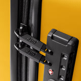 Maleta de Cabina Con Cierre Seguridad Unisex Industrial Plate 20" Trolley Mostaza Cat