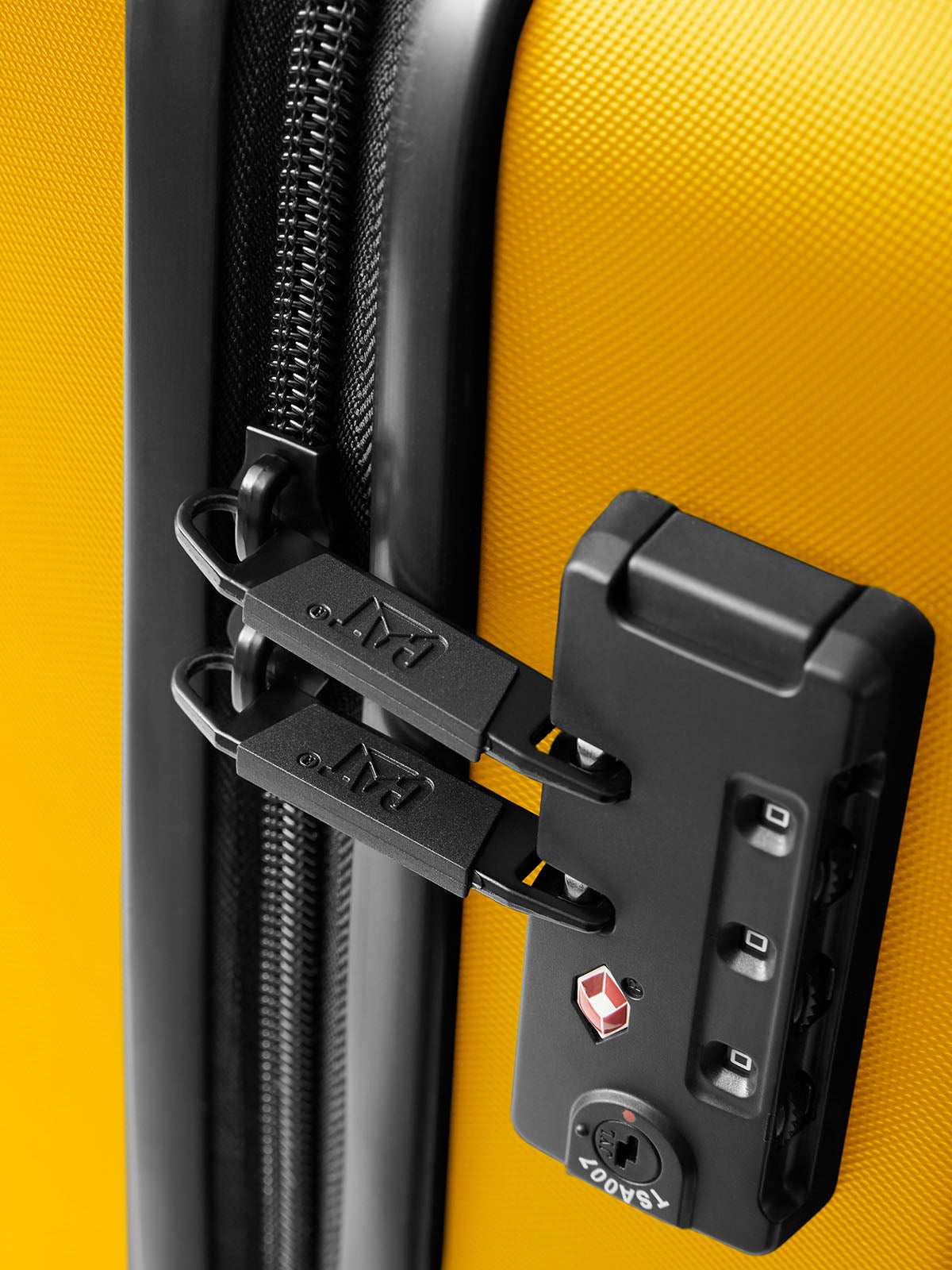 Maleta Mediana Industrial Plate 24 Mostaza Cat