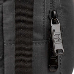 Banano Unisex Explorer Gris Oscuro CAT