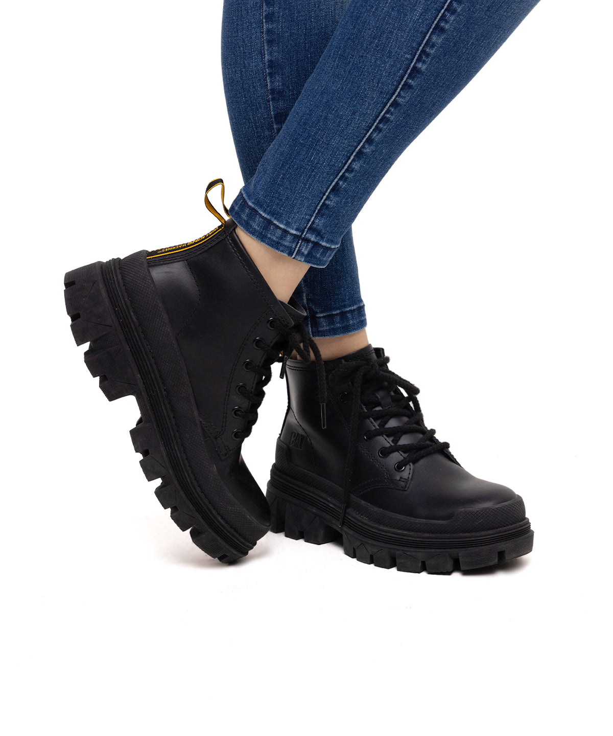 Botín Mujer Hardwear Mid Cat