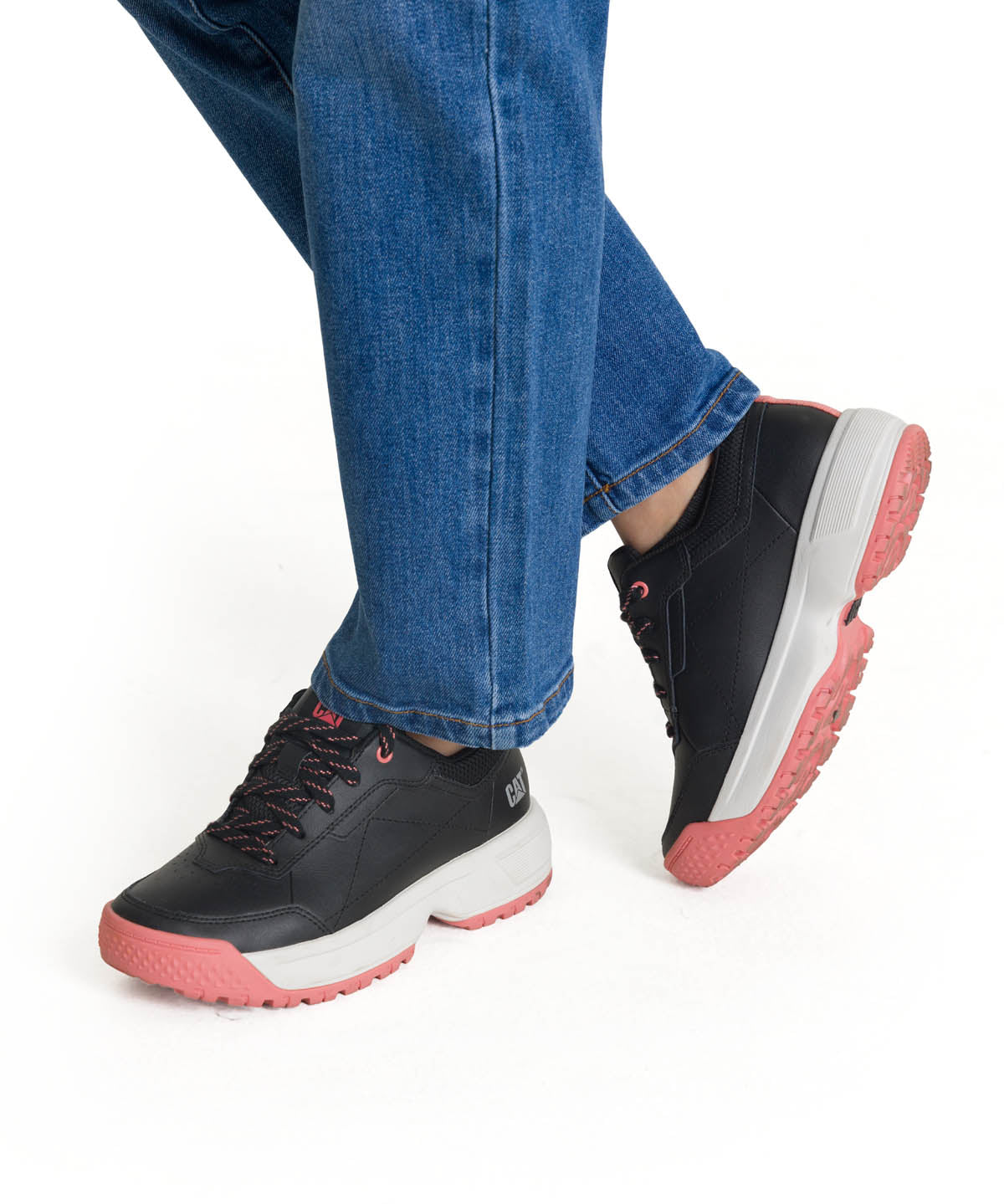 Zapatilla Cuero Mujer Flame Negro Cat