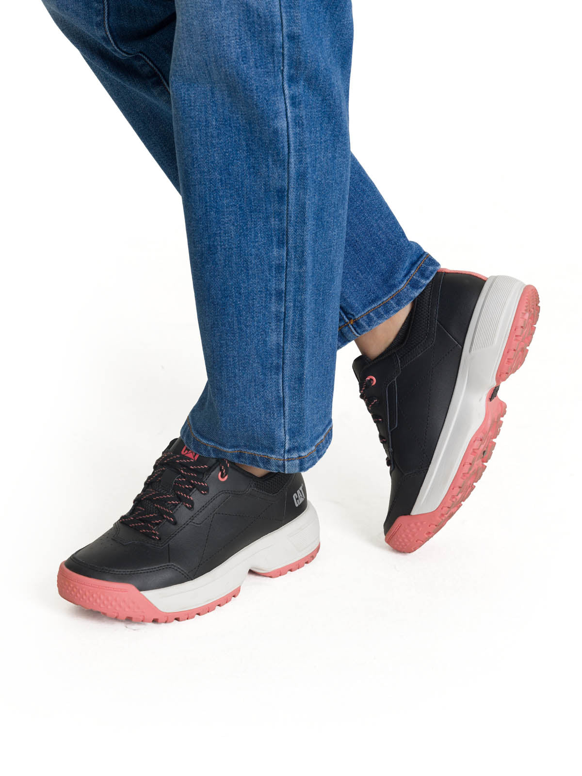 Zapatilla Cuero Mujer Flame Negro Cat