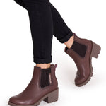 Botín Cuero Mujer Rewrite Chelsea Café Oscuro Cat