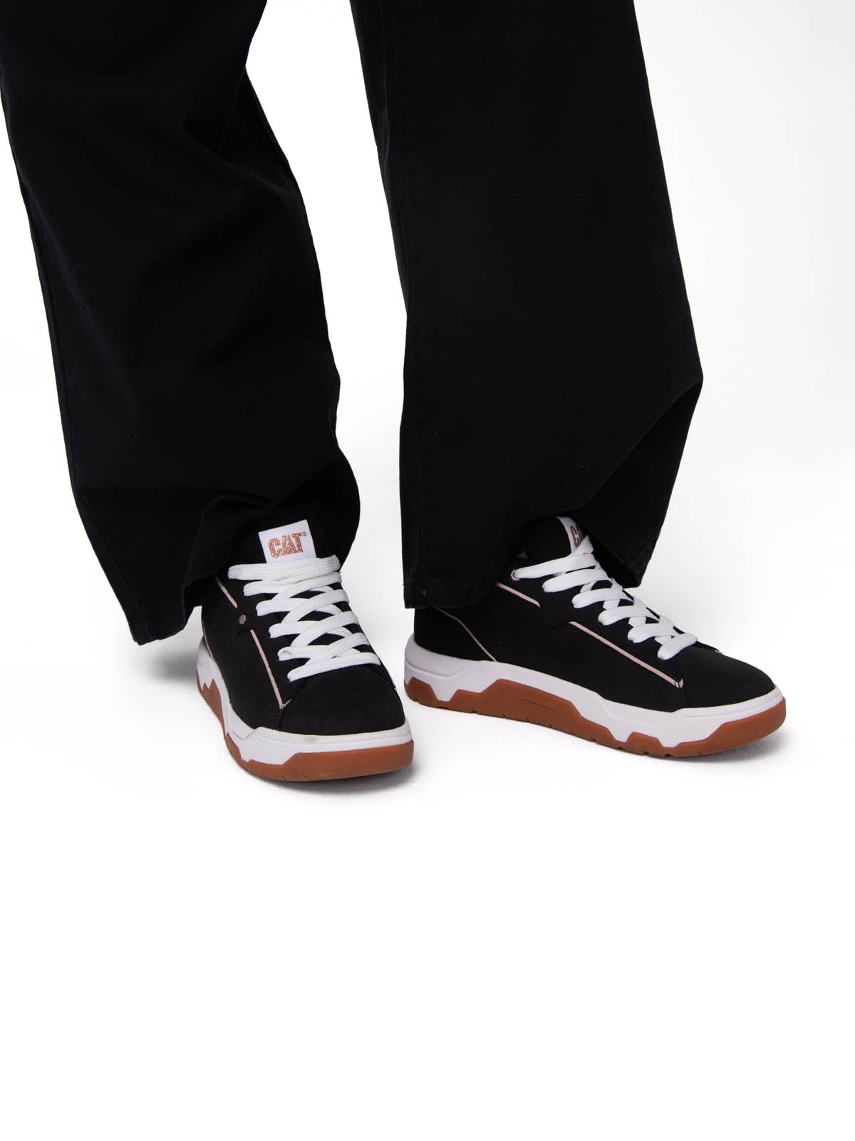 Zapatilla Mujer Lore Negro Cat