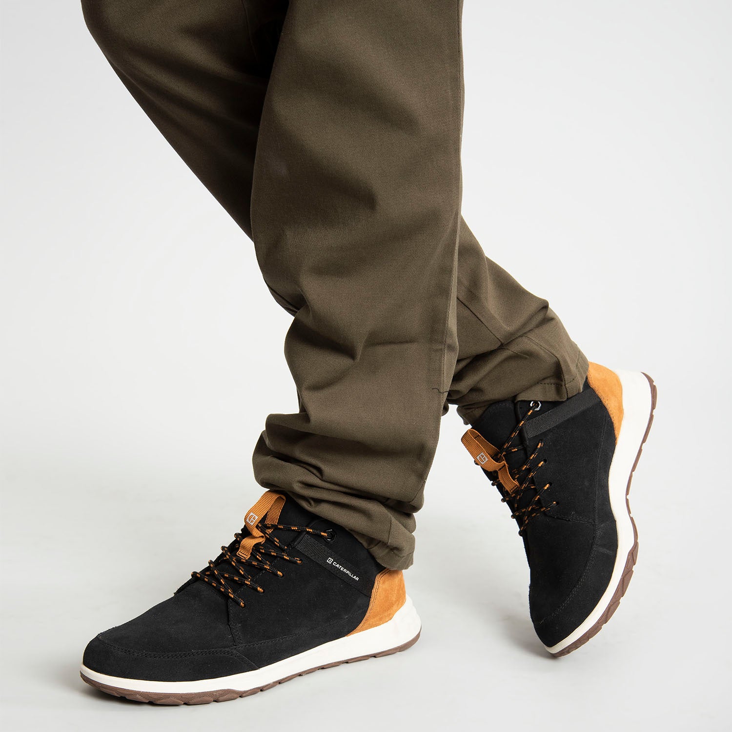 Botín Hombre Quest Mid Cat