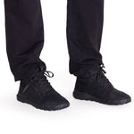 Botín Waterproof Hombre Hex Ready Mid Negro Cat