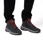 Zapatilla con Caña Hombre Surge Hiker Gris Cat